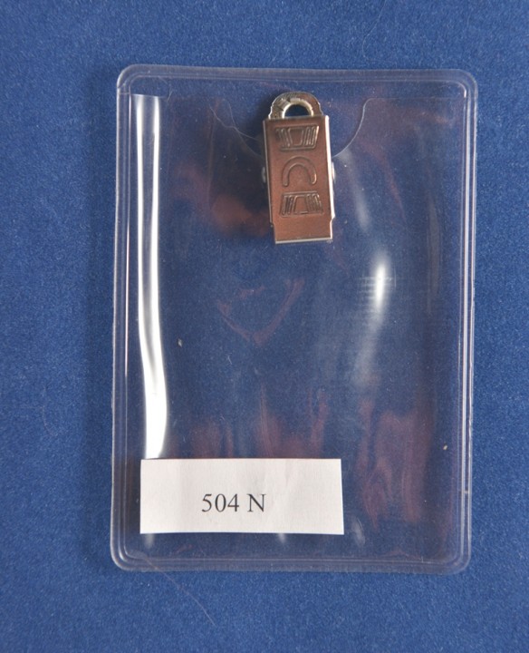 Карман для бейджей жесткий вертикальный с клипсой (60х86), 504-N